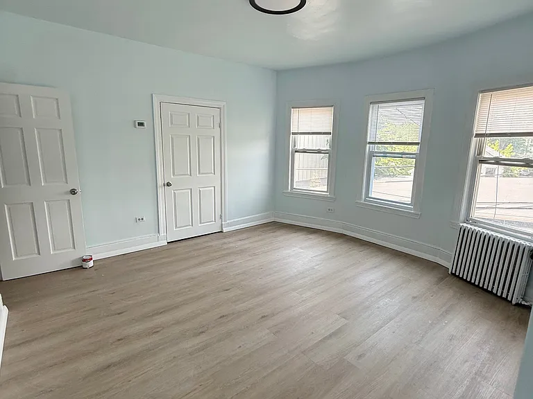 3886-3888 Washington St #2 — Photo 9
