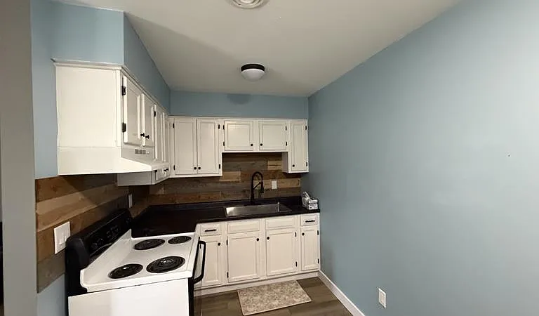 390 N Beadle Dr #1 — Photo 12