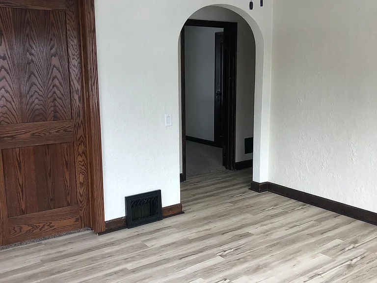 838 Prairie Ave #B — Photo 8
