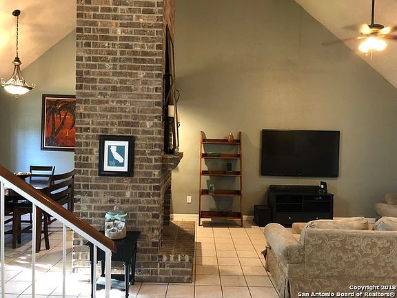 5th image of 8710 Welles Dale Dr