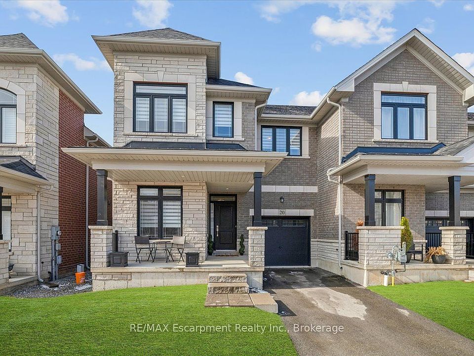 1st image of 20 Granite Ridge Trl