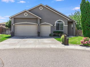3677 Windsor Ct, Richland, WA 99352