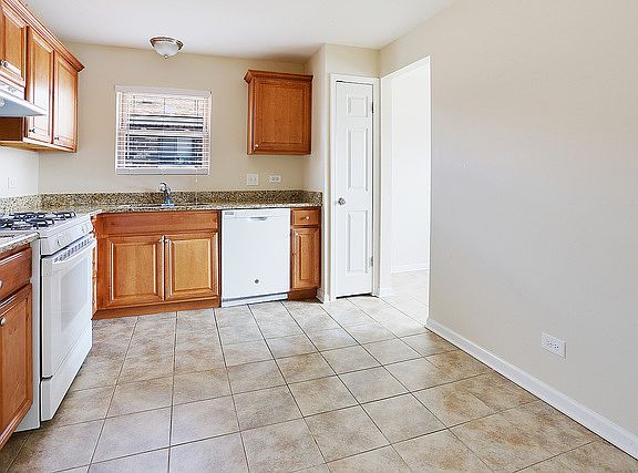 2nd image of 9104 Lincoln Ct APT 101