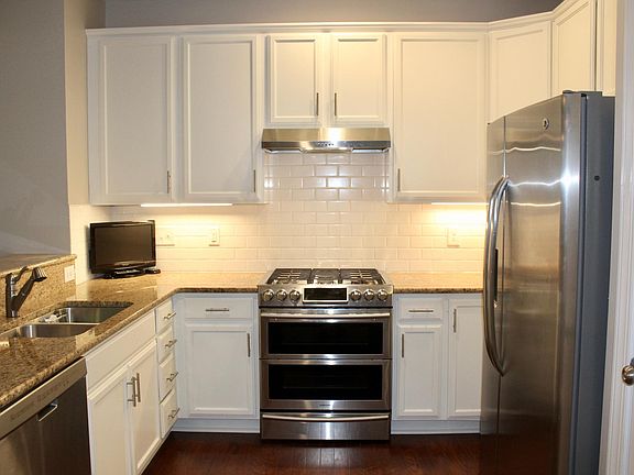 Updated Kitchen Samsung Dual Oven Gas Range