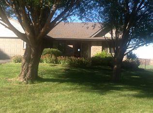 12986 W Sterling Rd, Polo, IL 61064