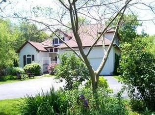 6 Holmes St, Dartmouth, MA 02748