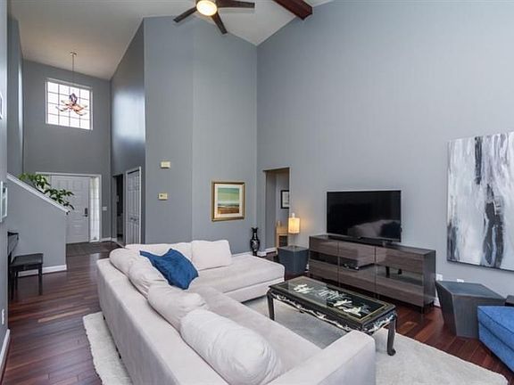 5th image of 2300 Sun Valley Dr