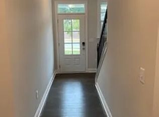 1607 Starlit Sky Ln, Cary, NC 27519