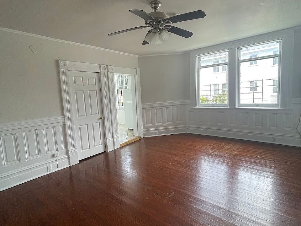 1st image of 1737 Napoleon Ave #11315316