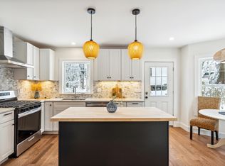 17 Bailey St, Bath, ME 04530