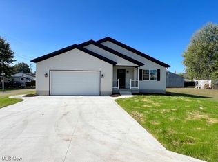 134 N Plum St, Gnadenhutten, OH