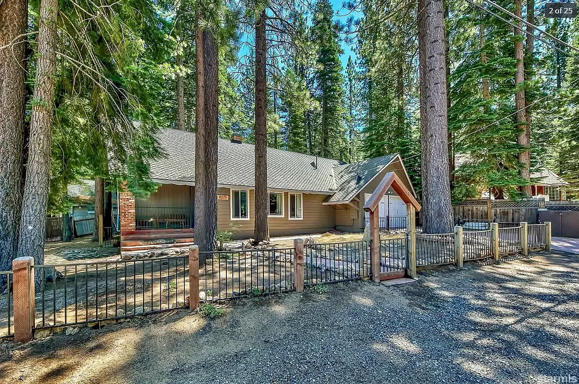 5 bed, 2903 sqft, $4,500 — Photo 1