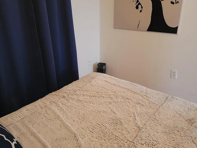 712 E Pierce St #2 — Photo 12
