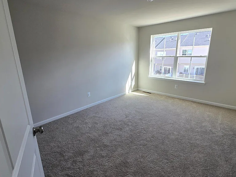 1344 Red Clover Ln — Photo 20