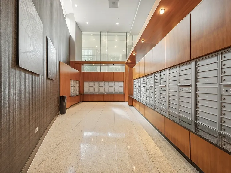 505 N McClurg Ct #1401 — Photo 23
