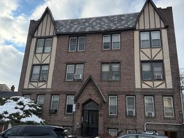 8717 1st Avenue image 1 of 1