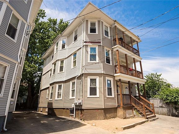3rd image of 3 Mount Vernon St