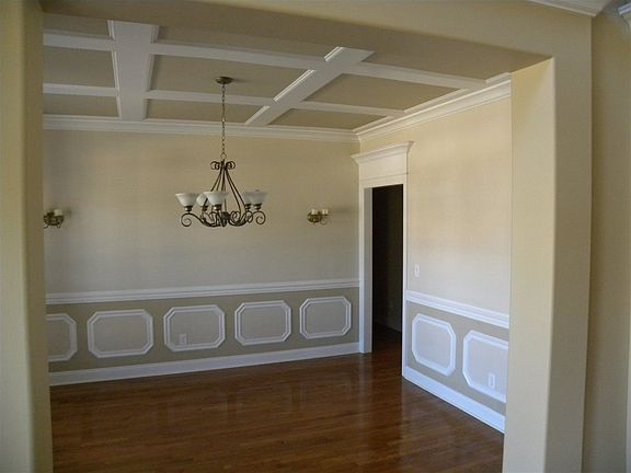 4th image of 122 Riverway Ln