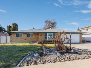 802 Euclid St, Grandview, WA 98930