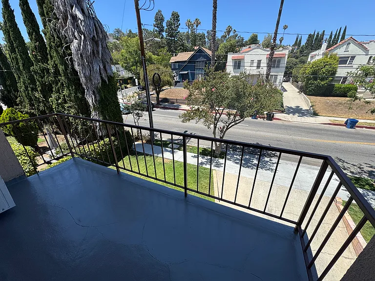 5068 Franklin Ave — Photo 20