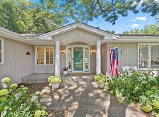 8100 Oakmere Rd, Bloomington, MN 55438