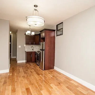 Rented by Nooklyn NYC LLC | media 24