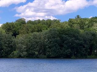 48 Lake Shore Dr, Patterson, NY 12563