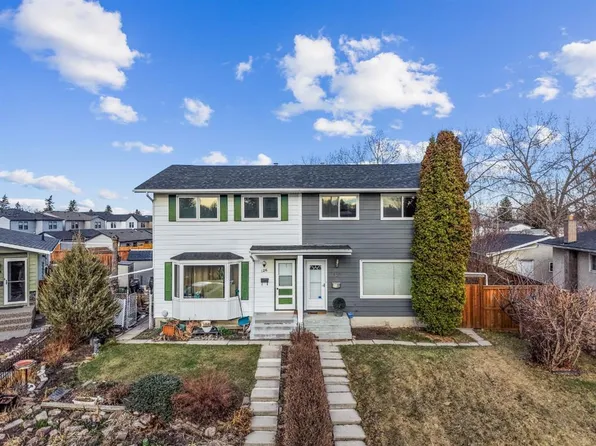 128 W Allandale Close SE, Calgary, AB T2H 1V9