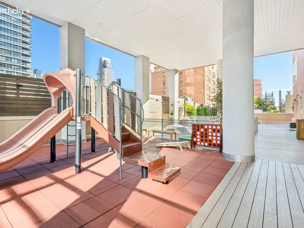 205 East 59th Street image 15 of 17