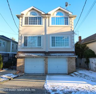 294 Colony Ave, Staten Island, NY, 10306