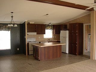 1st image of 320 Candlewood Cir