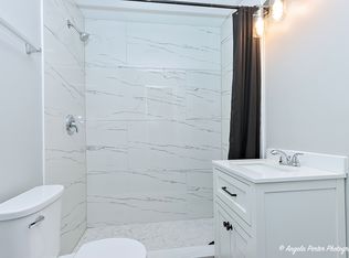 551 S Martin Luther Xing #2, Waukegan, IL 60085