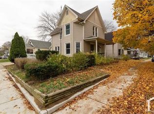 2104 10th St, Port Huron, MI 48060