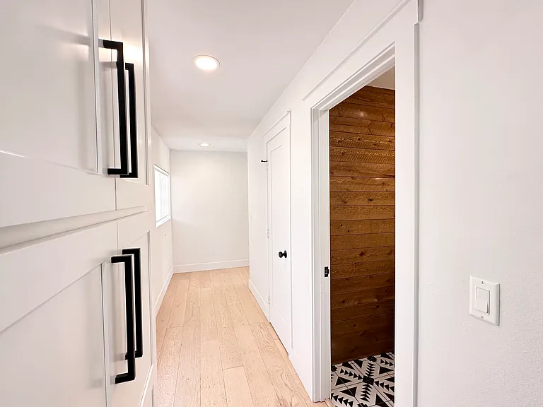 4336 Toland Way — Photo 18