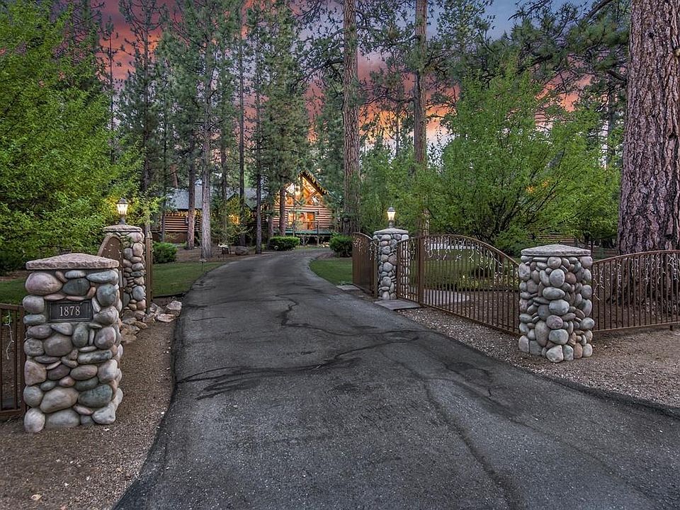 1st image of 1878 Shady Ln