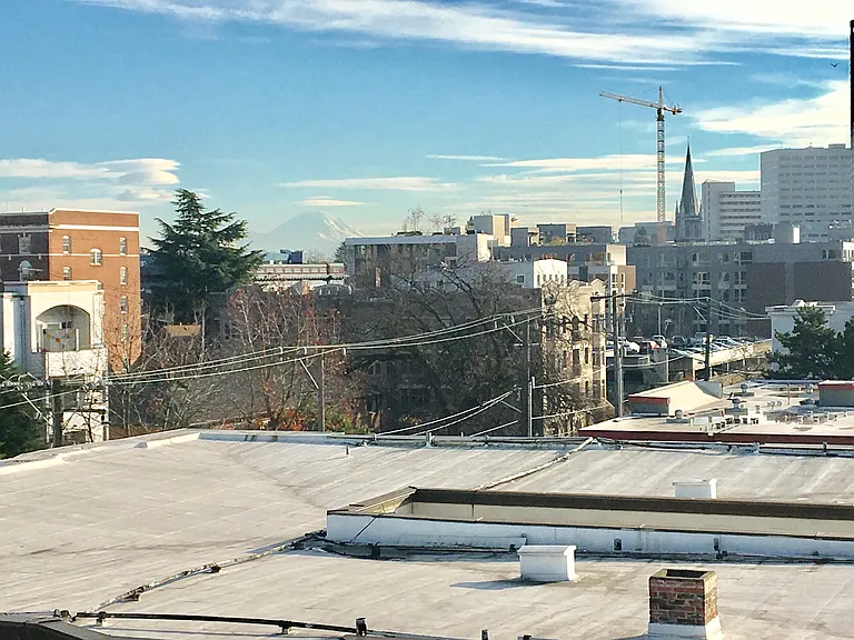 611 E Howell St #502 — Photo 6