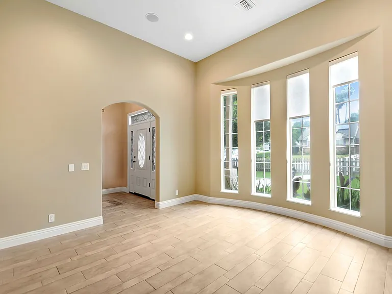 456 Myrtle Ave — Photo 11