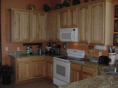 4th image of 166 Southern Pine Way