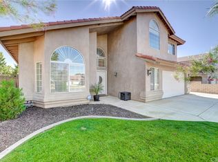 13610 Driftwood Dr, Victorville, CA 92395
