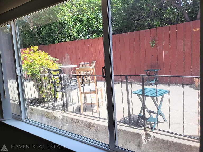 515 Kains Ave #2 — Photo 8