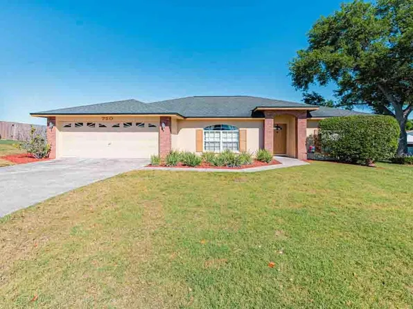 720 Cedar Knoll Dr N, Lakeland, FL 33809