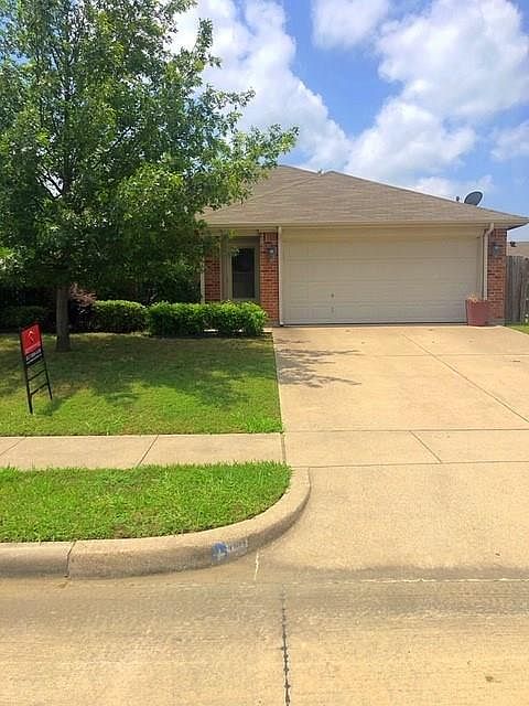 2nd image of 509 Reagan Ln