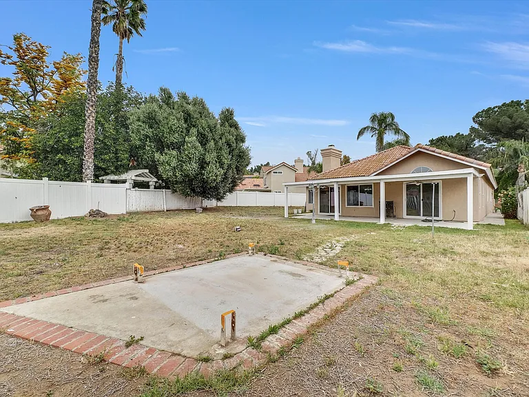 5741 El Palomino Dr — Photo 28