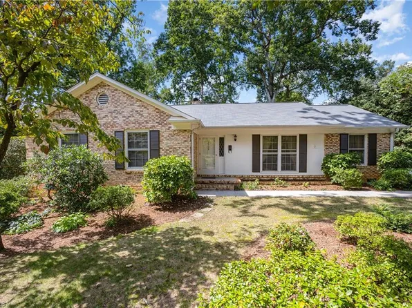 2709 Lafayette Ave, Greensboro, NC 27408