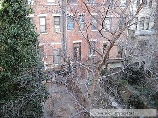 Rented by Sovereign Associates | media 30