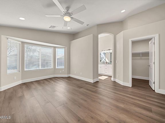 4th image of 8539 W PARADISE Drive