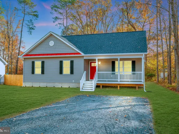 266 Westmoreland Dr, Colonial Beach, VA 22443