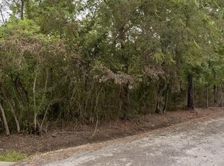 Joan St, Westlake, LA 70669