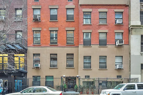 Sold by CORE | media 17