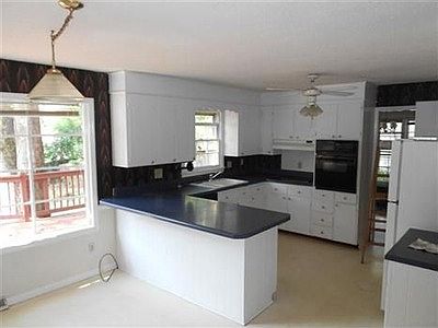 5th image of 7812 Meadowdale Ln